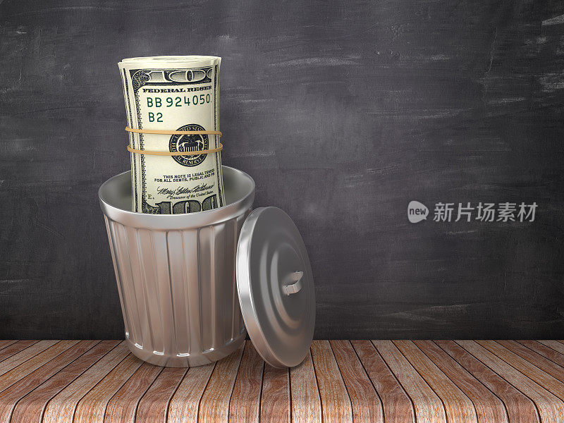 垃圾桶与美元钞票滚动在黑板背景- 3D渲染